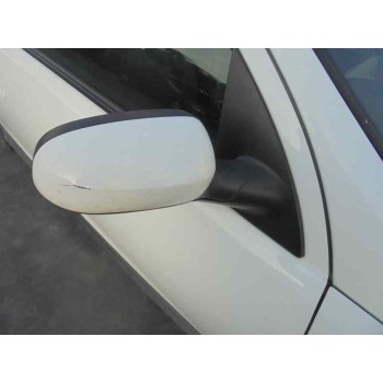 opel corsa c del año 2004