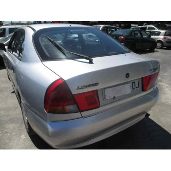 mitsubishi carisma berina 5 (da0) del año 1997