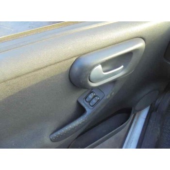 opel corsa c del año 2004