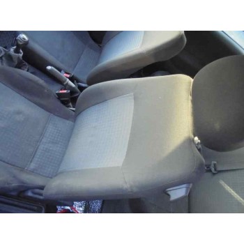 opel corsa c del año 2004