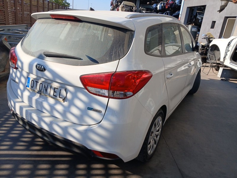 KIA CARENS IV