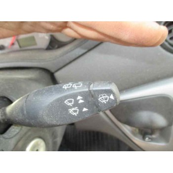 ford focus berlina (cak) del año 2001