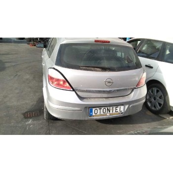 opel astra h berlina del año 2005