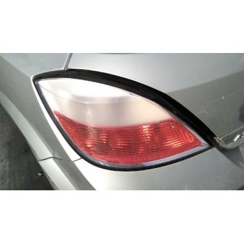 opel astra h berlina del año 2005