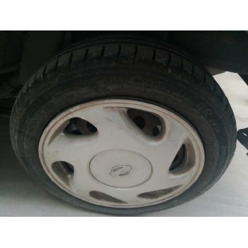 nissan micra (k11) del año 2000