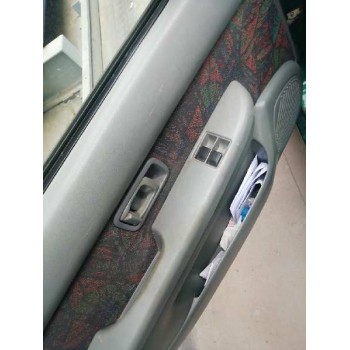 nissan micra (k11) del año 2000