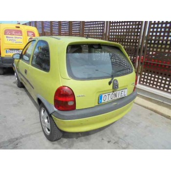 opel corsa b del año 2000