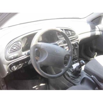 ford mondeo berlina (gd) del año 2000