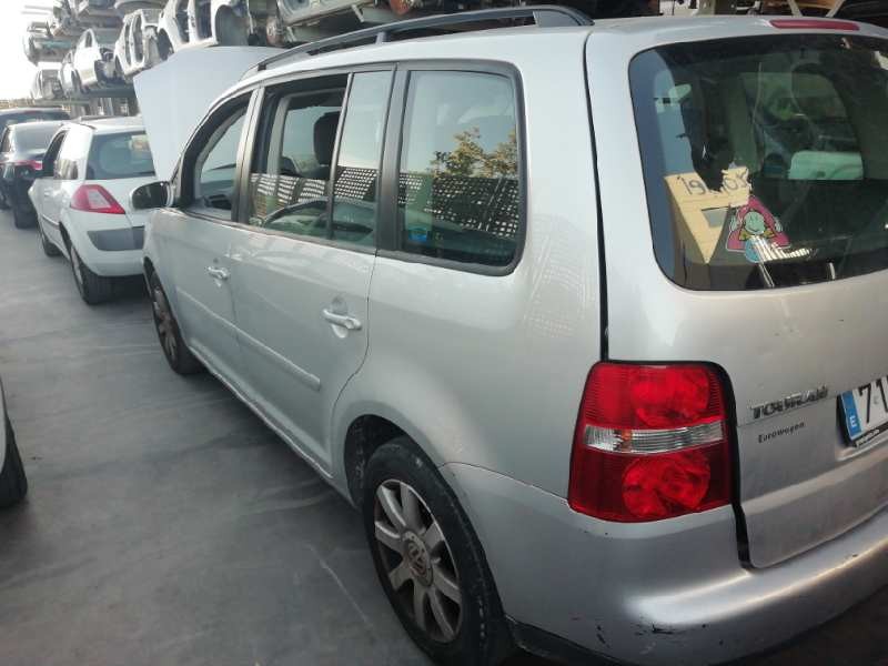 VOLKSWAGEN TOURAN (1T1)