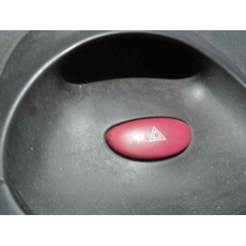 peugeot 206 berlina del año 2000