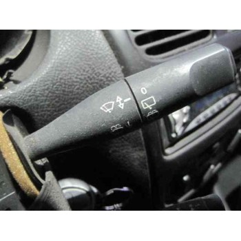 peugeot 206 berlina del año 2000