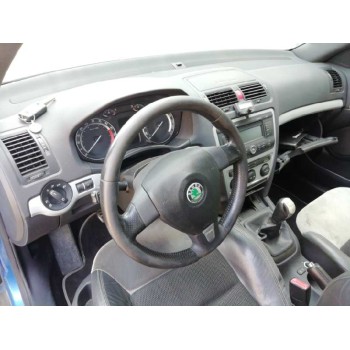 skoda octavia berlina (1z3) del año 2008