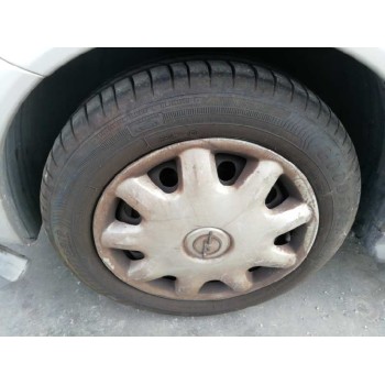 opel astra g berlina del año 2001