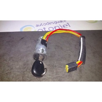 CONMUTADOR DE ARRANQUE 