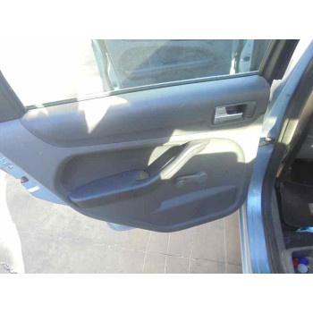 ford focus berlina (cap) del año 2006