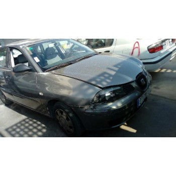 seat ibiza (6l1) del año 2002