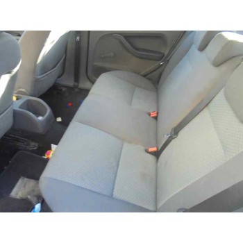 ford focus berlina (cap) del año 2006