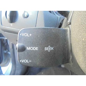 ford focus berlina (cap) del año 2006