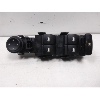 MANDO ELEVALUNAS DELANTERO IZQUIERDO ZQ800629XT 