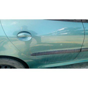 peugeot 206 berlina del año 2001