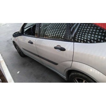 ford focus berlina (cak) del año 2001