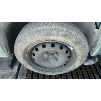 peugeot 206 berlina del año 2001