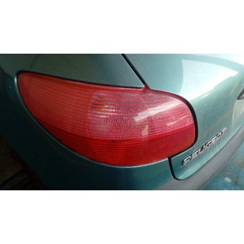 peugeot 206 berlina del año 2001