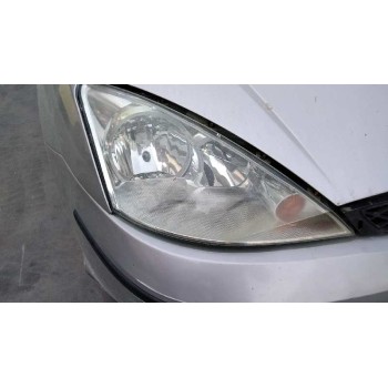 ford focus berlina (cak) del año 2001