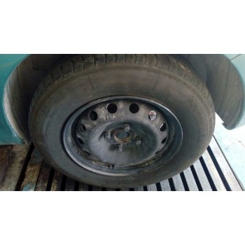 peugeot 206 berlina del año 2001