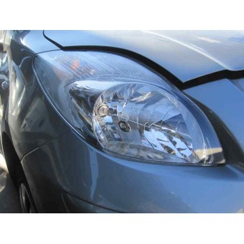 toyota yaris del año 2010