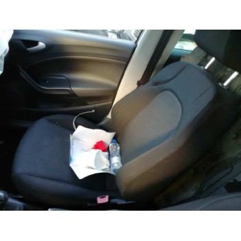 seat ibiza (6j5) del año 2010