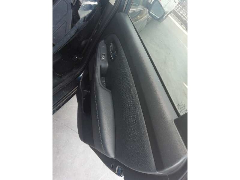 Recambio de guarnecido puerta trasera derecha para kia carens ( ) drive referencia OEM IAM   