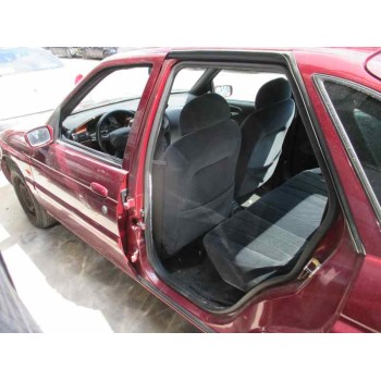 ford escort berlina/turnier del año 1995