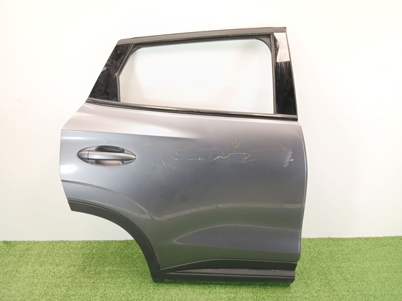 Recambio de puerta trasera derecha para omoda 5 referencia OEM IAM   