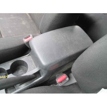 toyota corolla (e12) del año 2005