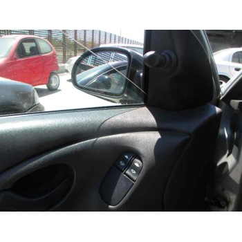 ford focus turnier (cak) del año 2002