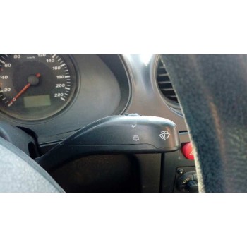 seat ibiza (6l1) del año 2002