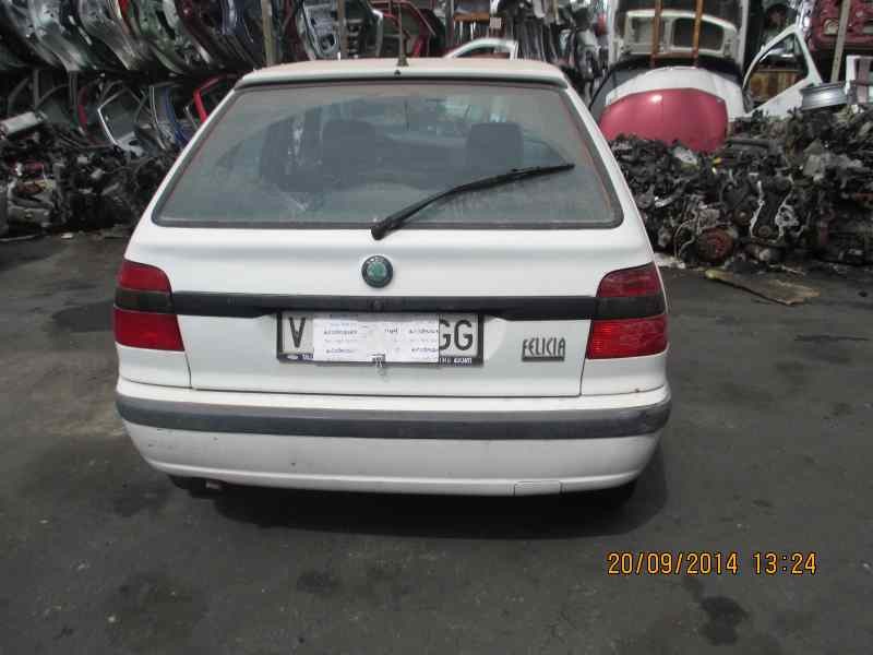 skoda felicia berlina ( 791) del año 1998