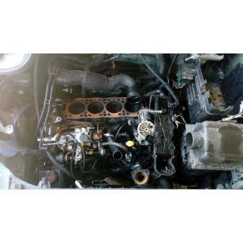 peugeot 206 berlina del año 2001