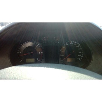 seat ibiza (6l1) del año 2002