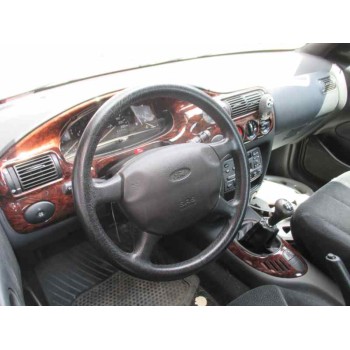 ford escort berlina/turnier del año 1995