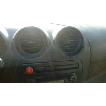 seat ibiza (6l1) del año 2002