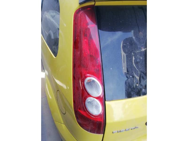 Recambio de piloto trasero izquierdo para ford fiesta (cbk) ambiente referencia OEM IAM 6S6113405BF 1380505 3 PUERTAS 05>08