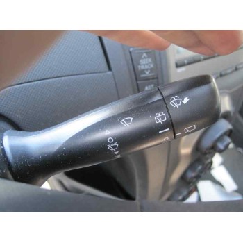 toyota yaris del año 2010