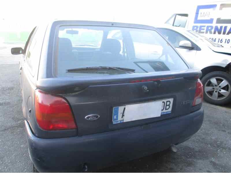 ford fiesta berl./courier del año 1996
