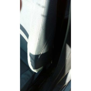 seat ibiza (6l1) del año 2002