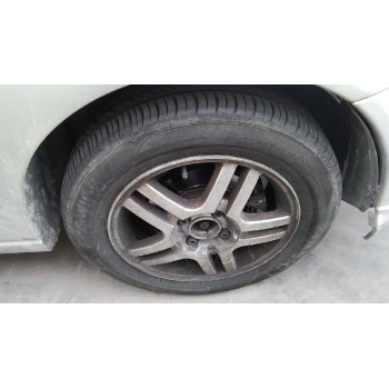 ford focus berlina (cak) del año 2001