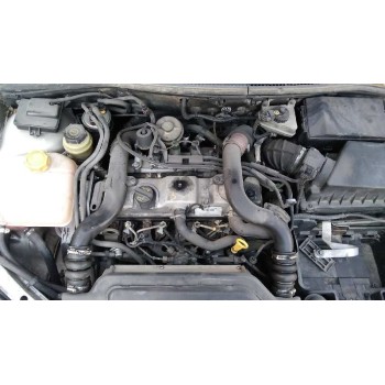 ford focus berlina (cak) del año 2001