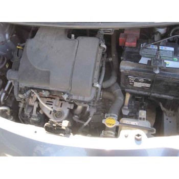 toyota yaris del año 2010