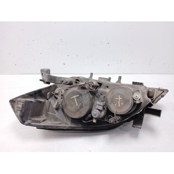 Recambio de faro derecho para nissan primera (p12) 1.6 referencia OEM IAM 237640  